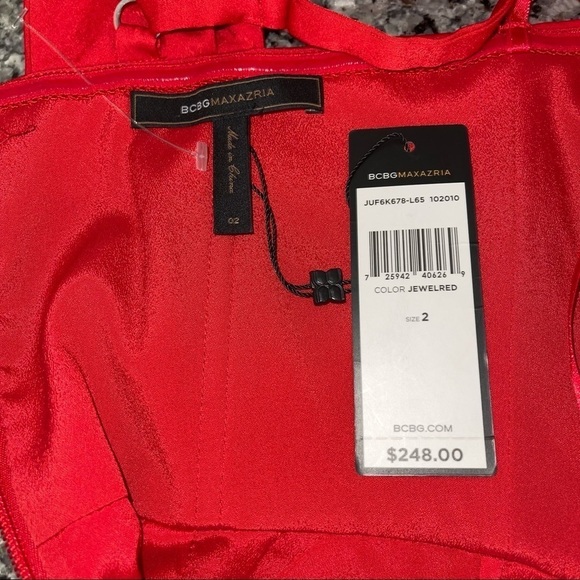 NWT BCBG Maxazria Woman Dress Size 2 - Picture 5 of 11